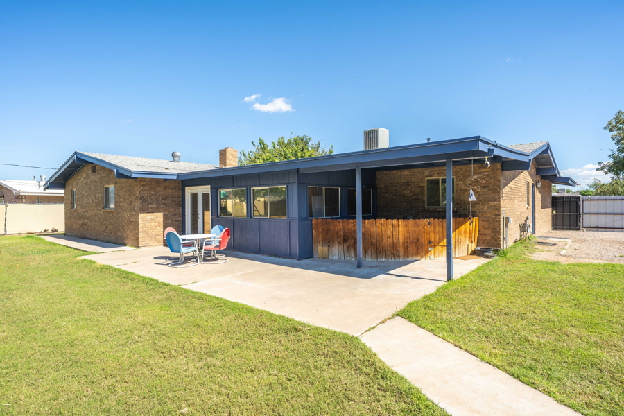 No Caption