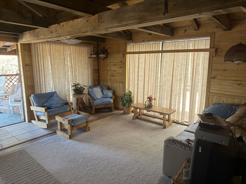 No Caption