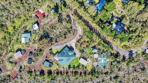 1.42 Acre estate that borders Kahuku Unit of Hawaii Volcano National Park