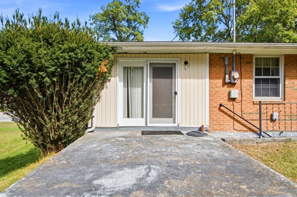 Brick Ranch for Sale in Radford City