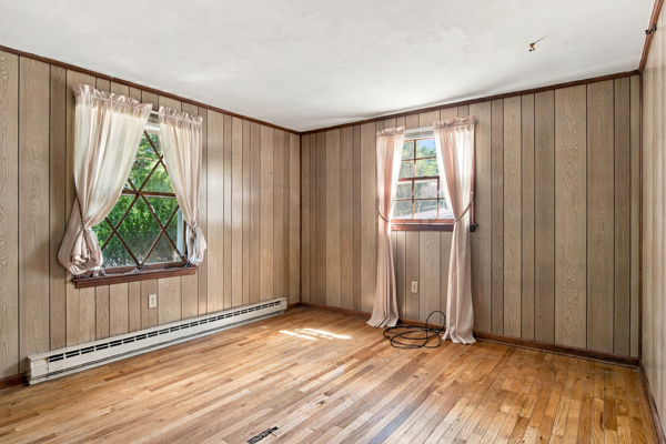 Brick Ranch for Sale in Radford City