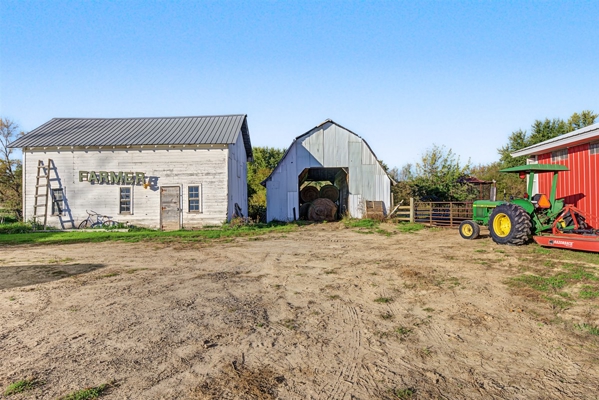 Wisconsin Country Farmstead & Artisan Creamery | Osseo, WI
