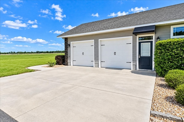 20 Acre Luxury Home With Heated Pool And Steel Barn In Trenton FL