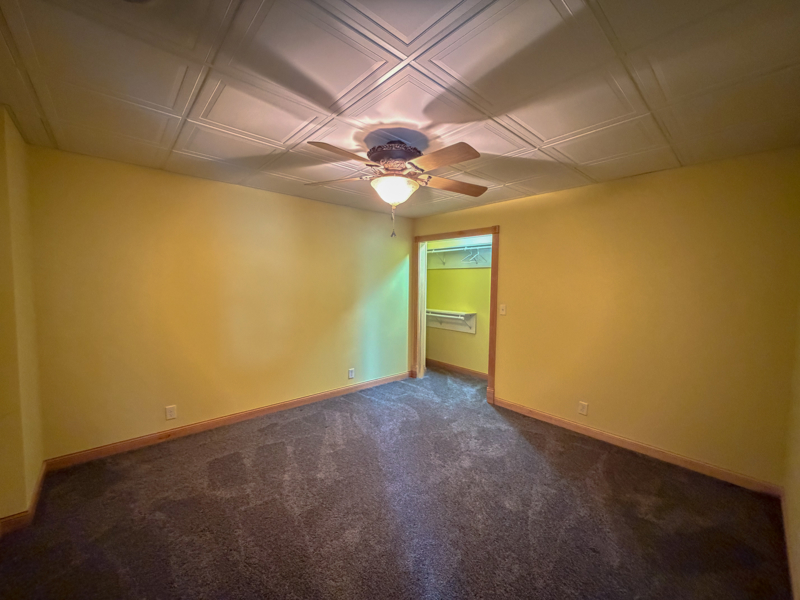 No Caption