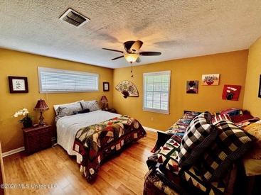 Listing 11