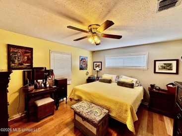Listing 11
