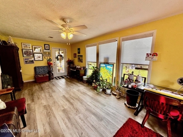Listing 11
