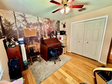 Listing 11