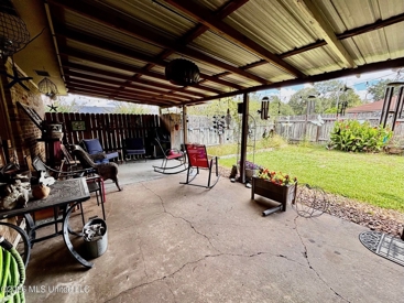 Listing 11