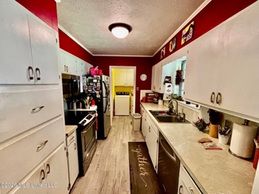 Listing 11