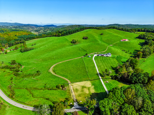 Country Home and Farm For Sale in Indian Valley VA
