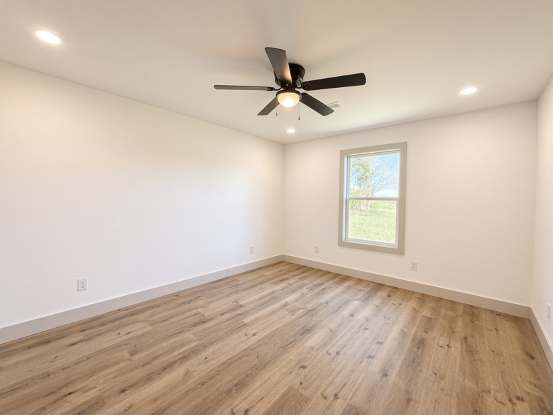 No Caption