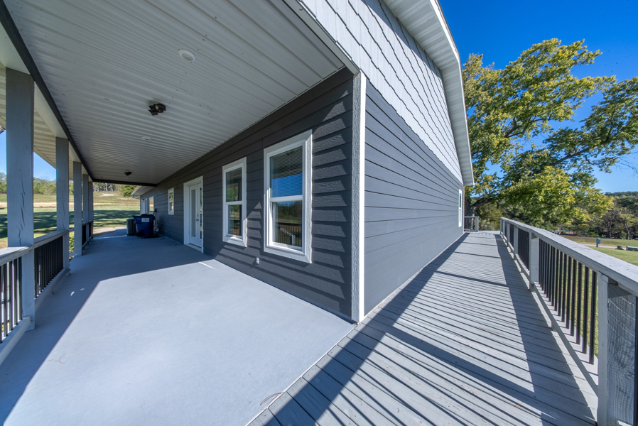 No Caption