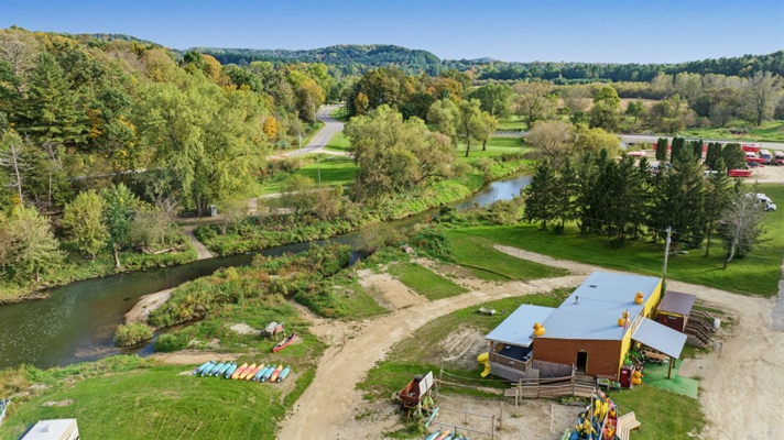 The well-known Mr Ducks Canoe Rental is for sale