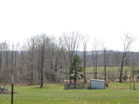 Barn/pasture