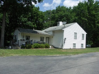 What A Waterfront Deal On Kerr Lake, Va - image 1