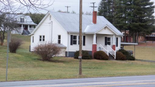 724 Fort Chiswell Road
