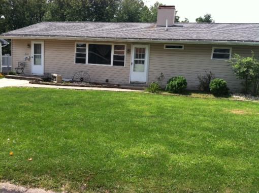 205 Berkley Dr, Woodsfield