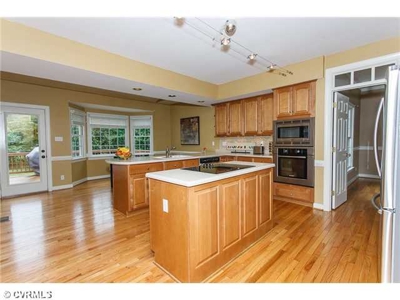 Midlothian Home For Sale In Brookstone Subdivision - image 3