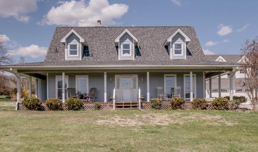 Beautiful Remodeled Home In Leipers Fork, Tn!!!