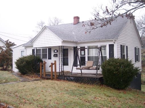 775 Sq Ft