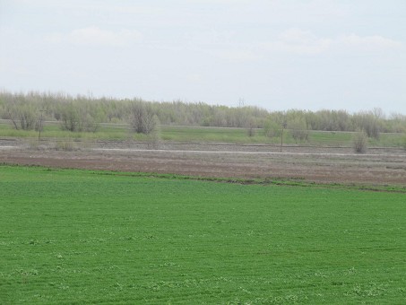 18 Acres Off Highway