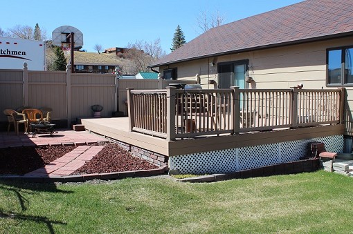 No Maintenance Deck