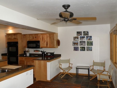 Colorado River Front Home - image 9