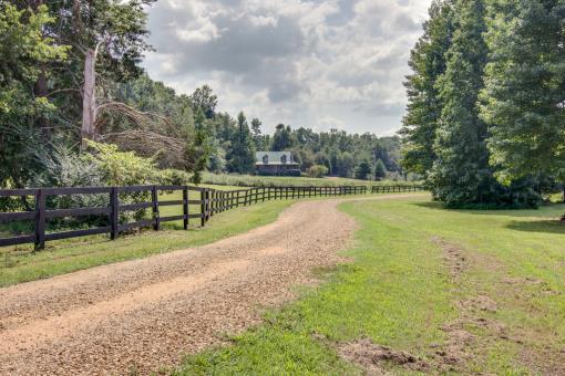 Custom Log Home In Hickman Co., Tn!!