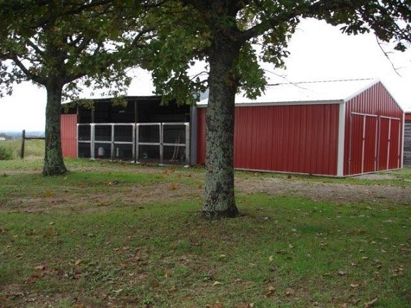 Barn