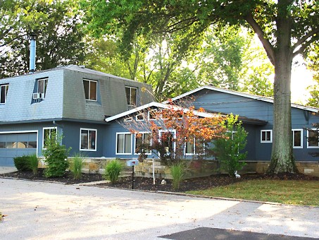 Lakehouse For Sale Bloomington, Indiana