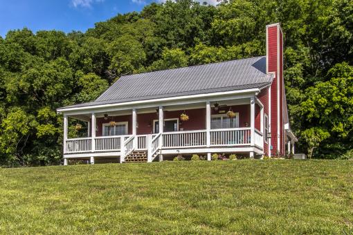 30+ Acres In Middle Tennessee