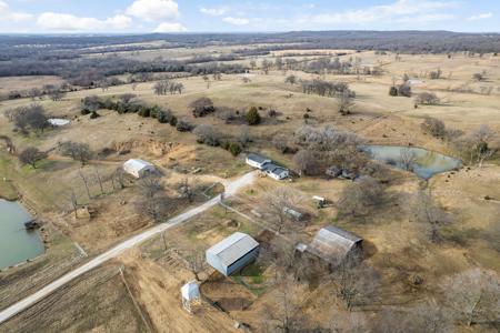 Oklahoma Cattle Ranch in Henryetta for Sale - image 32