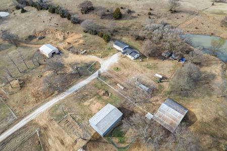 Oklahoma Cattle Ranch in Henryetta for Sale - image 31