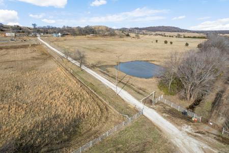 Oklahoma Cattle Ranch in Henryetta for Sale - image 27