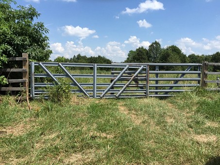 Xx Hwy 5 North, Lebanon Mo 65536