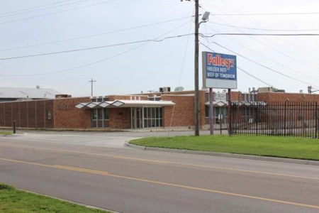 Commercial Industrial Building In Topeka, Ks - image 7