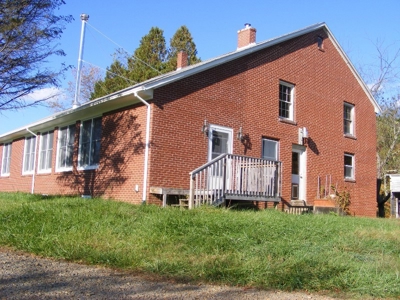 Large Home On 10 Acres In Floyd Va for Sale! - image 15