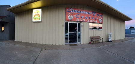 Online Only Auction Bowling Alley And Hunt Brothers Pizza - image 4