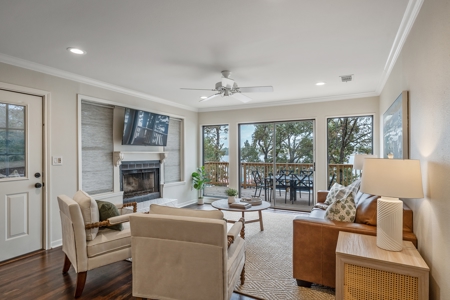 Lakefront Home on Lake Tyler East of Dallas near Tyler Texas - image 16