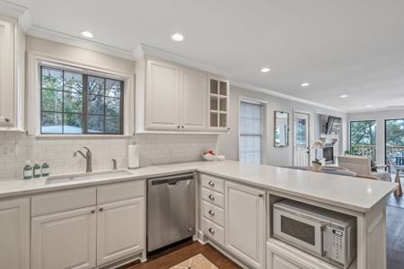 Lakefront Home on Lake Tyler East of Dallas near Tyler Texas - image 23