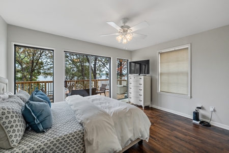 Lakefront Home on Lake Tyler East of Dallas near Tyler Texas - image 14