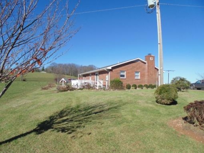 Brick Ranch In The Country for Sale at Absolute Auction! - image 13
