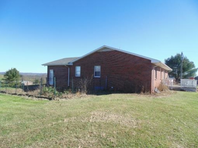 Brick Ranch In The Country for Sale at Absolute Auction! - image 11