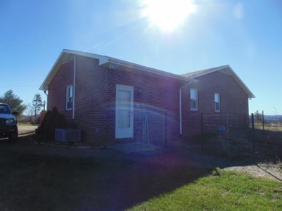 Brick Ranch In The Country for Sale at Absolute Auction! - image 12