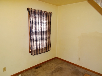 MINIMUM OPENING BID REAL ESTATE AUCTION in Ozawkie, KS - image 9