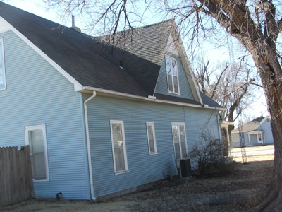 ONLINE ONLY AUCTION * Nice Two Story Home in Fowler, Kansas - image 12
