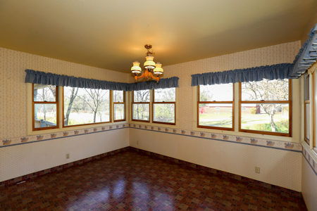 Grass Valley California Country Home For Sale - image 11