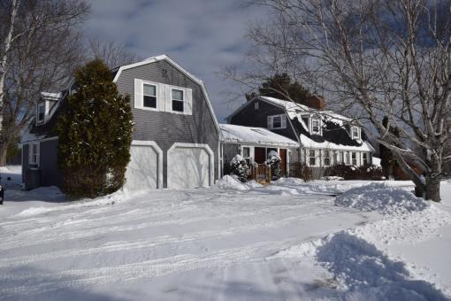 Maine Country Home For Sale In Chester