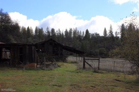 Historic 35 Acre Cattle Ranch in Grass Valley - image 17